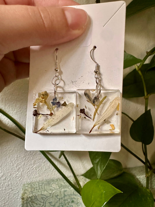 Daisy Petal and Lupine Pressed Flower Resin Earrings