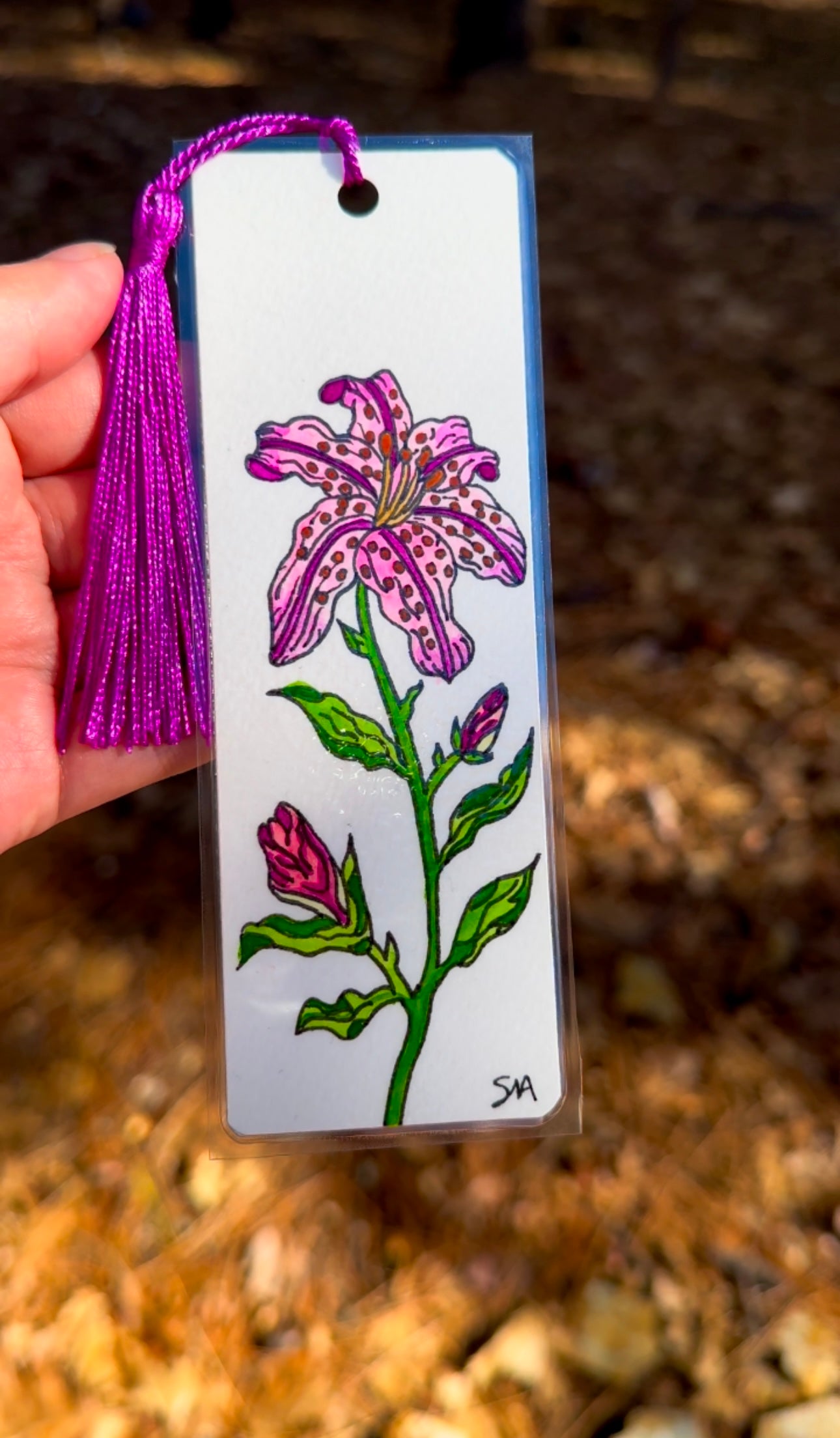 Lily Bookmark