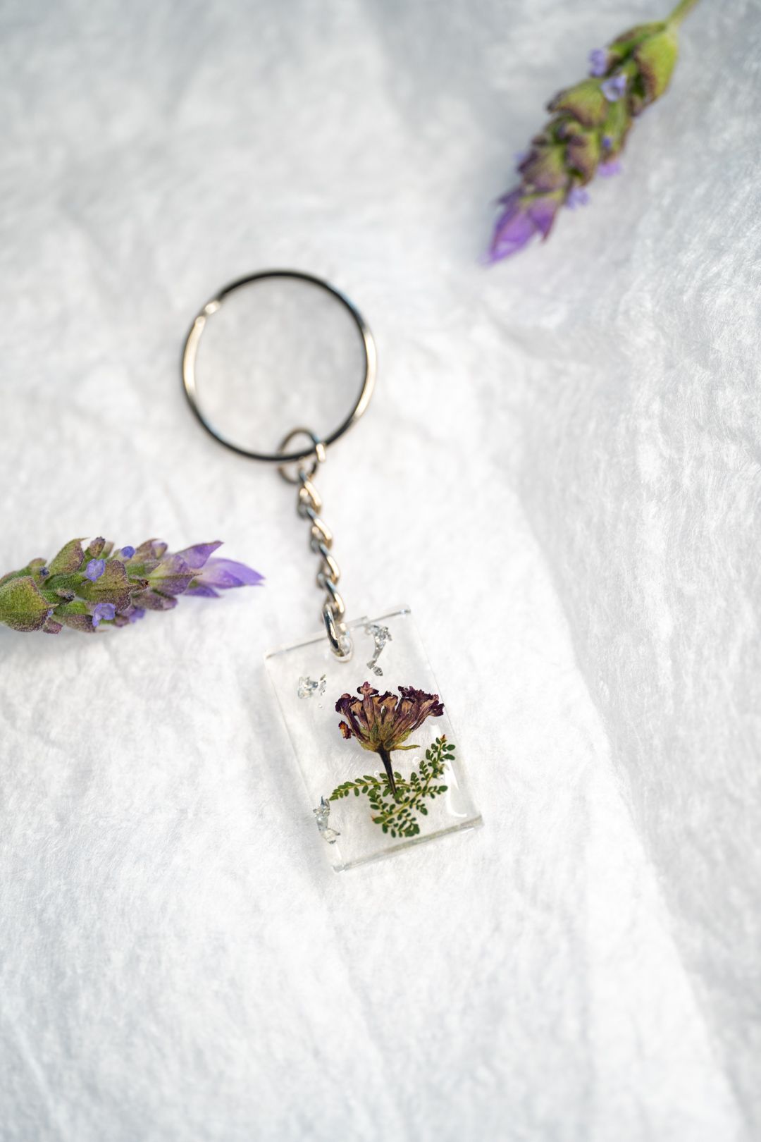 Epoxy Flower Keychain