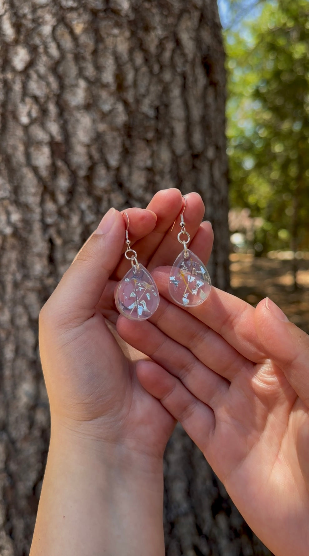Small Wildflower Resin Earrings