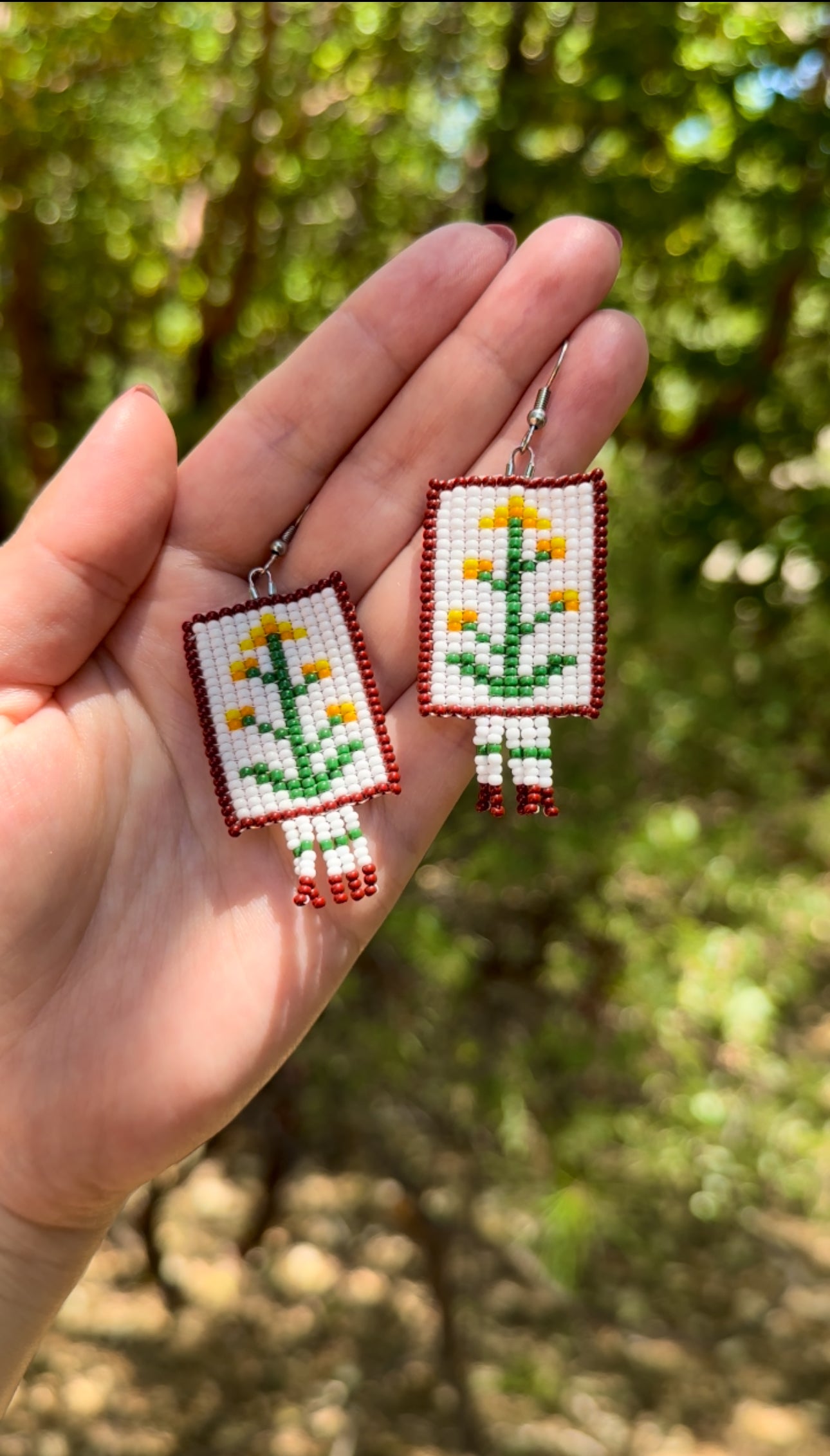 Poppy Beaded Earrings