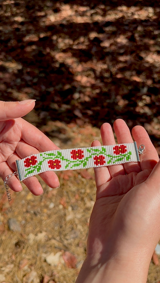 Blooming Garden Beaded Bracelet – Red Flowers on White Beads, Green Vines