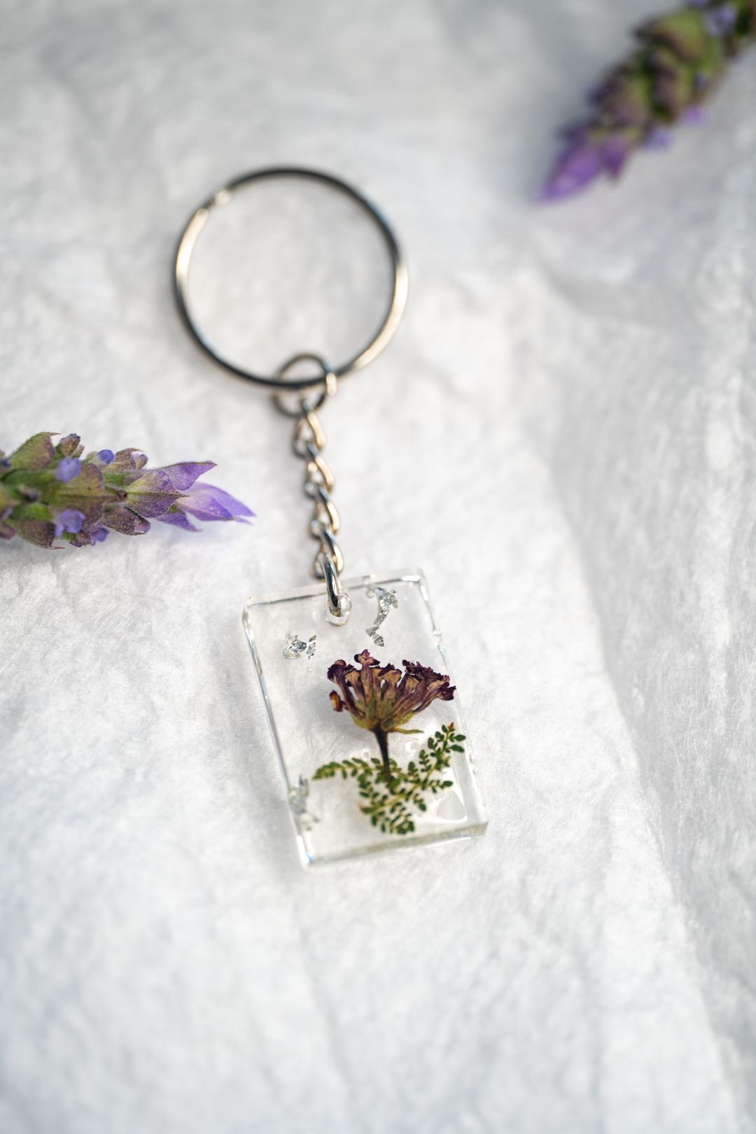 Epoxy Flower Keychain