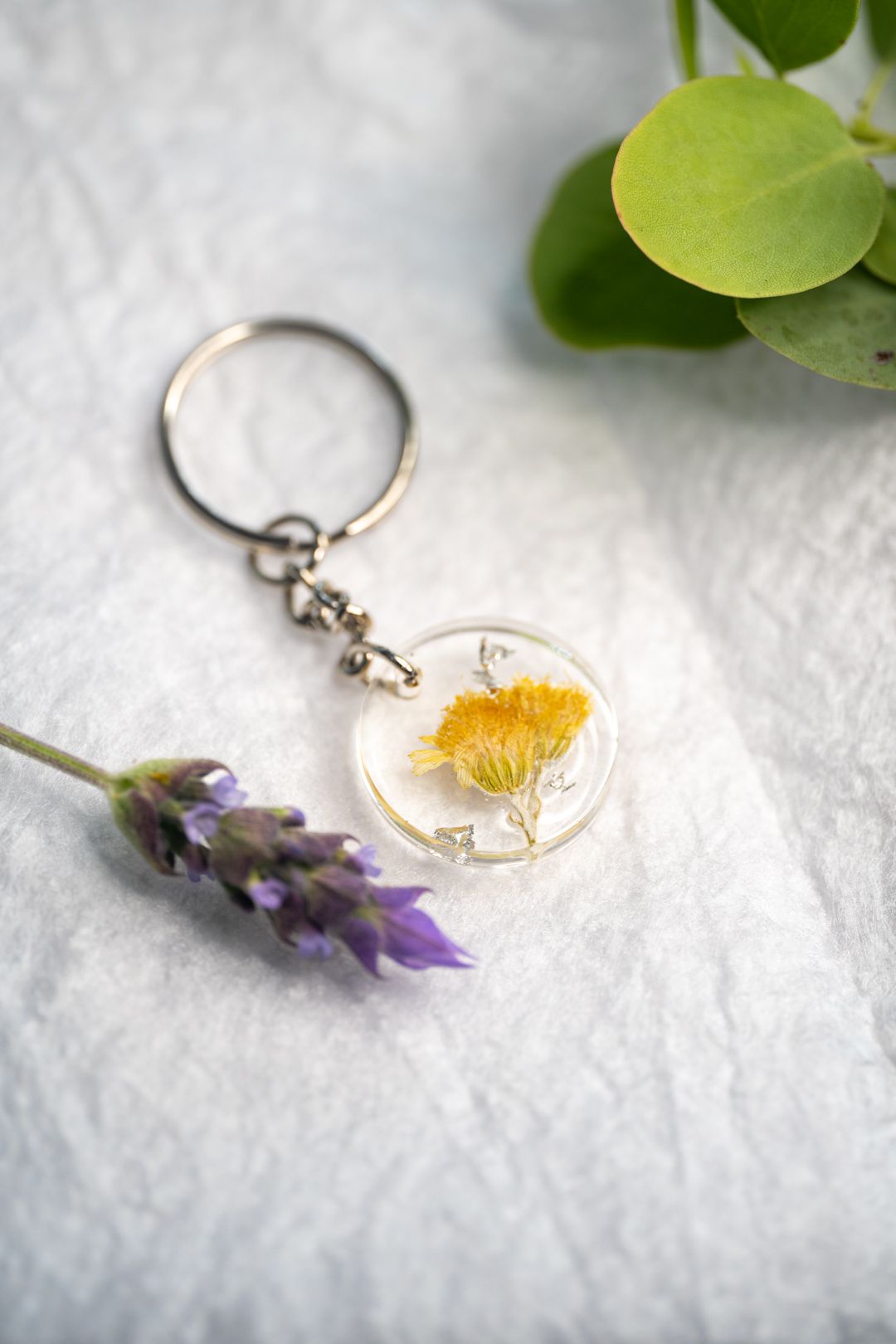 Epoxy Flower Keychain